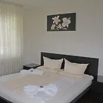ماريانا شقة