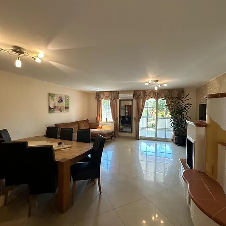 Marianna Apartment *
