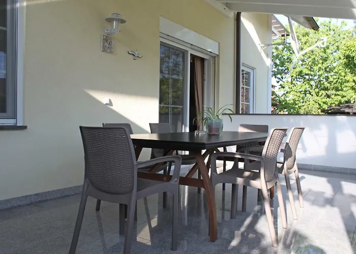 شقة ماريانا روست